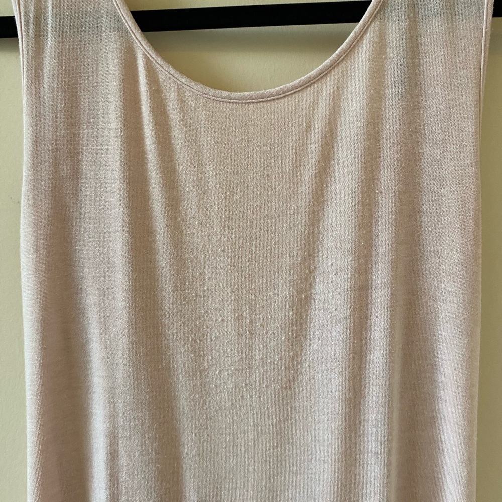 Lovely Day Low Scoop-Back Top - Picture 6 of 12